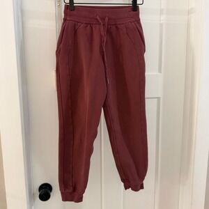 Lululemon High Rise Jogger Scuba Sweatpants Burgundy Size 0
